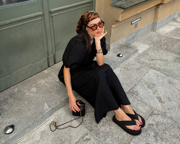 Black Air Linen Maxi Dress